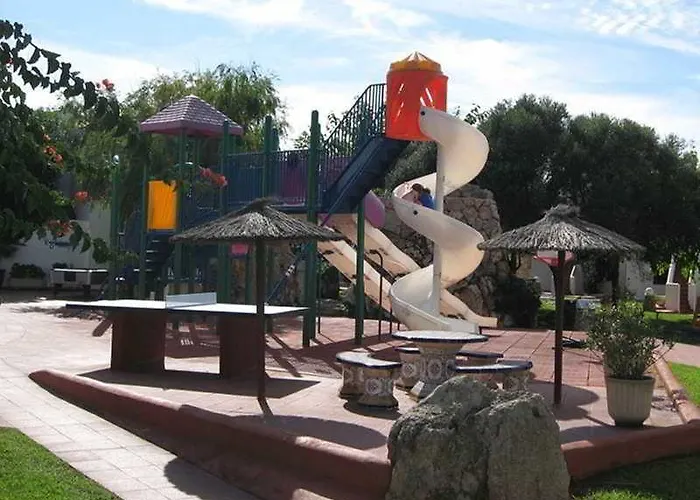 Hotell Talayot Cala'N Blanes (Menorca)