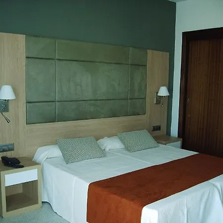 Hotel Talayot Cala'N Blanes (Menorca)